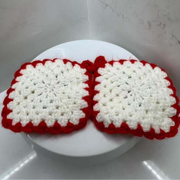 Vintage Granny Square Hand Crochet Christmas Holly Hot Pad Trivet Pot Holder-2 - Picture 5 of 6